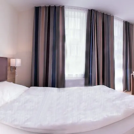 Heldt 4* バート・ピルモント